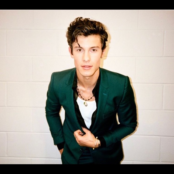 Meet your Posher, Julia - Picture 1 of 1